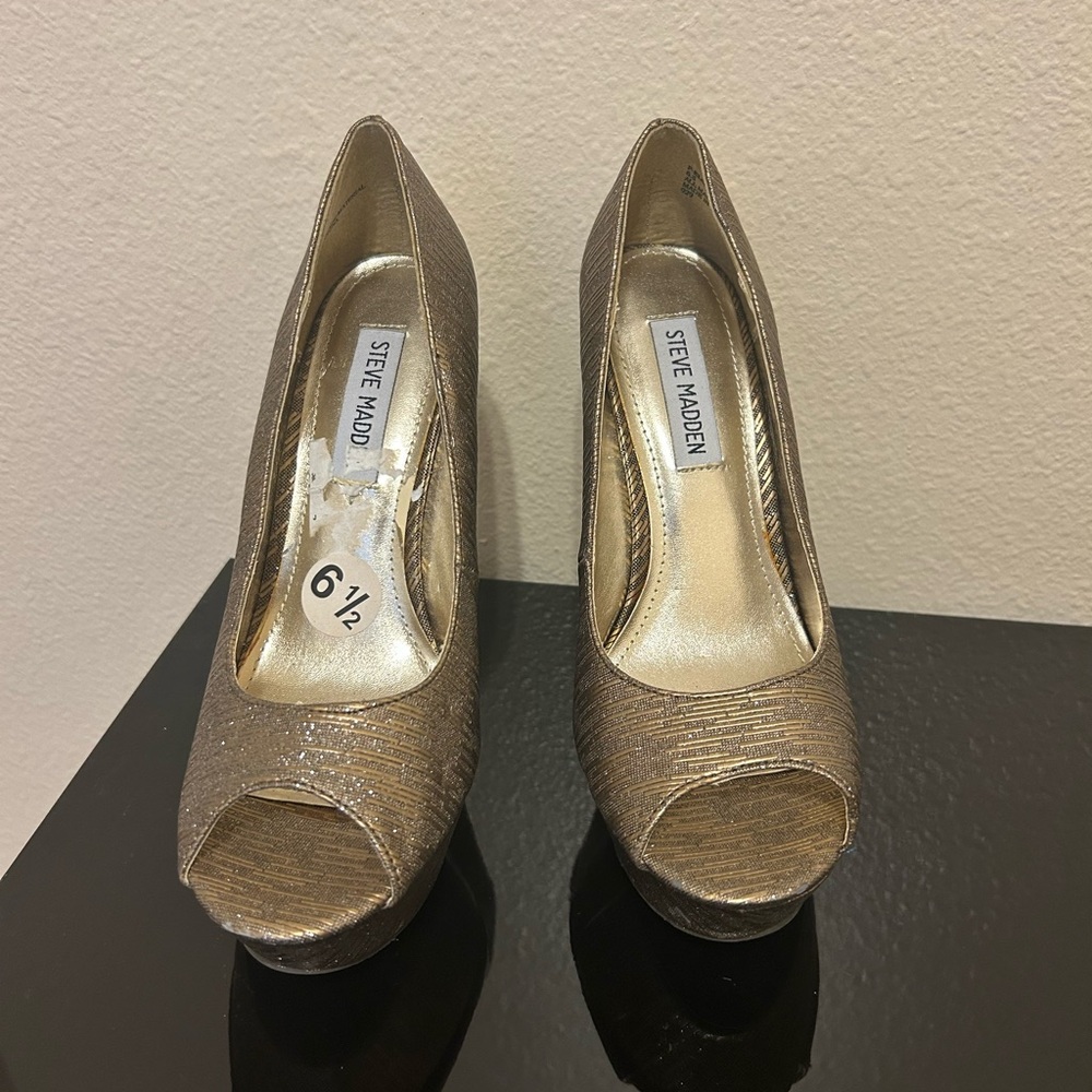 Steve Madden Gold High Heel Wedge